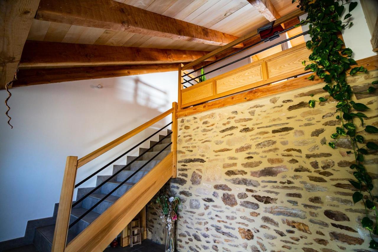Appartement Charmant A Saint Come D'Olt Vue Montagne 80 M² Balconc Eksteriør billede