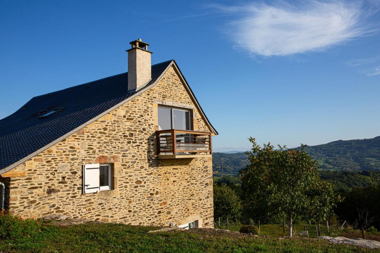 Appartement Charmant A Saint Come D'Olt Vue Montagne 80 M² Balconc Eksteriør billede